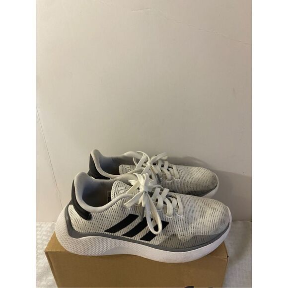 Adidas pure motion running shoes size 9 - Picture 1 of 5